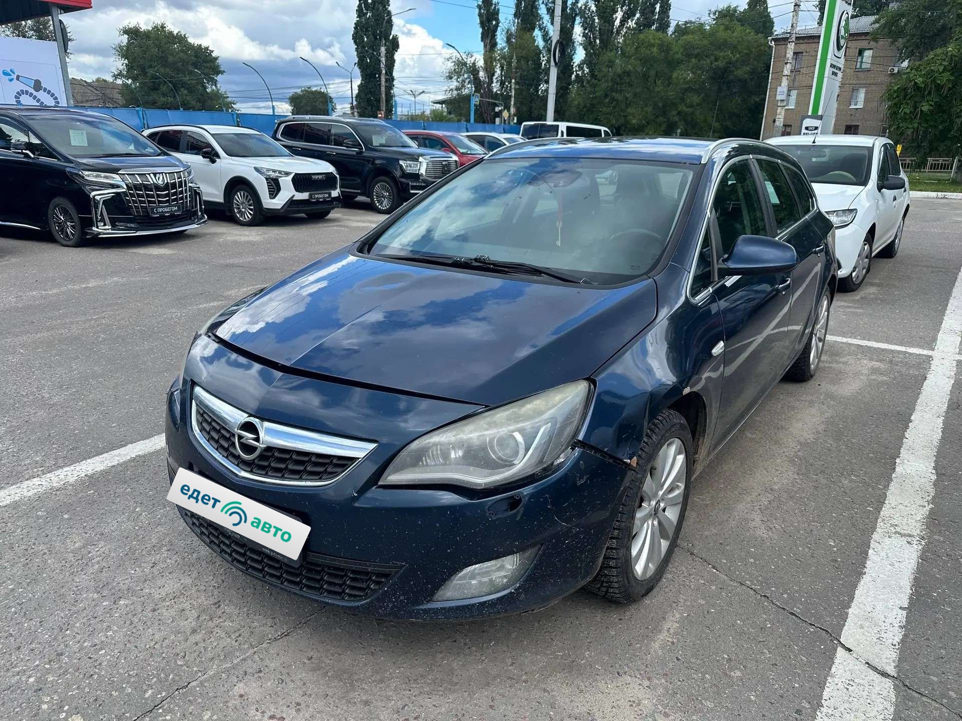 Opel Astra, 2012 — Снаружи