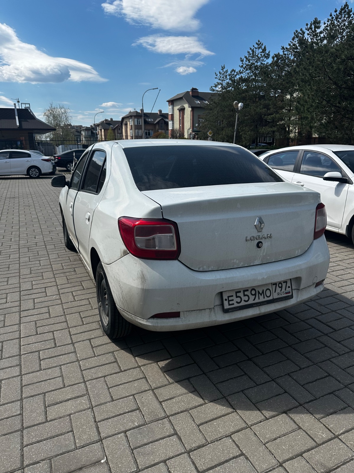 RENAULT LOGAN 1, 2022 — Все фото