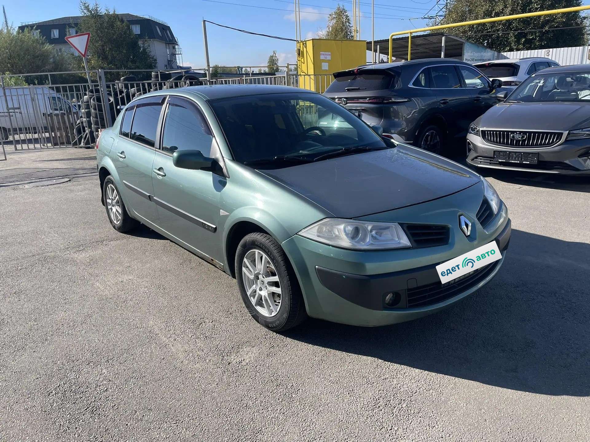 Renault Megane, 2006 — Снаружи