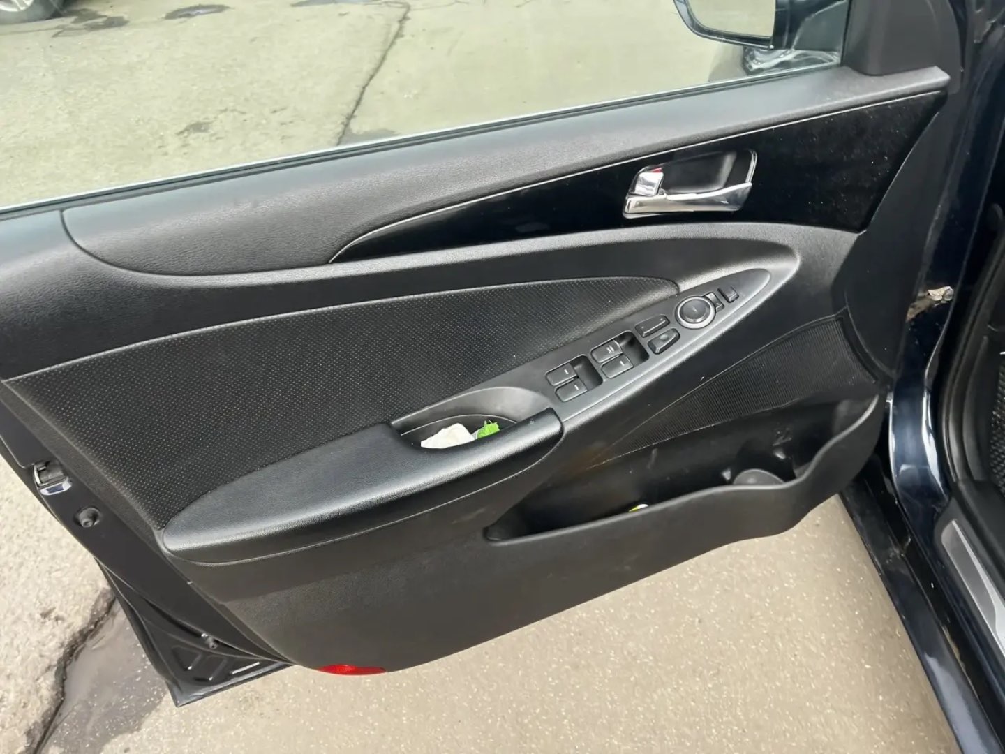 Hyundai Sonata, 2010 — Салон