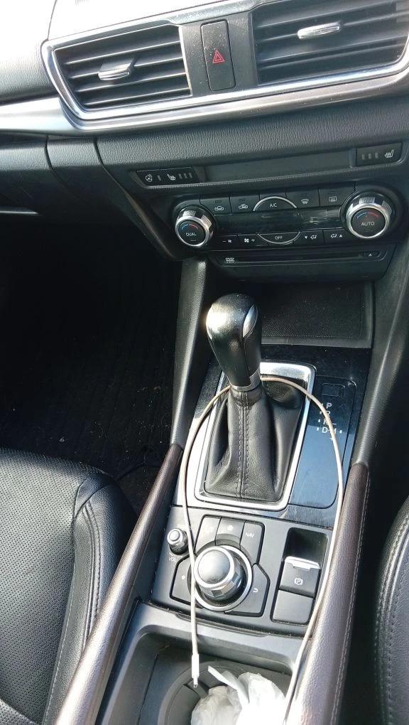 Mazda Axela, 2017 — Все фото
