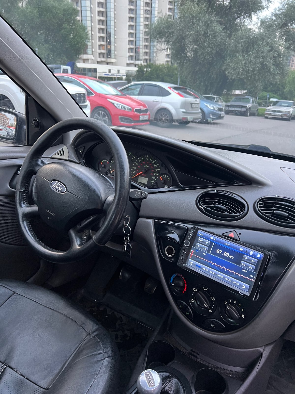Ford Focus, 2002 — Салон