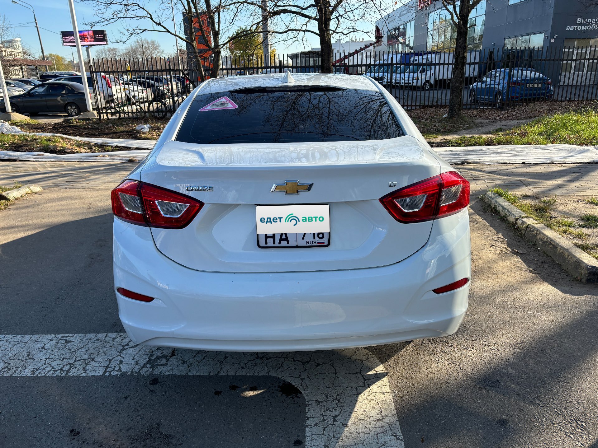 Chevrolet Cruze, 2018 — Снаружи