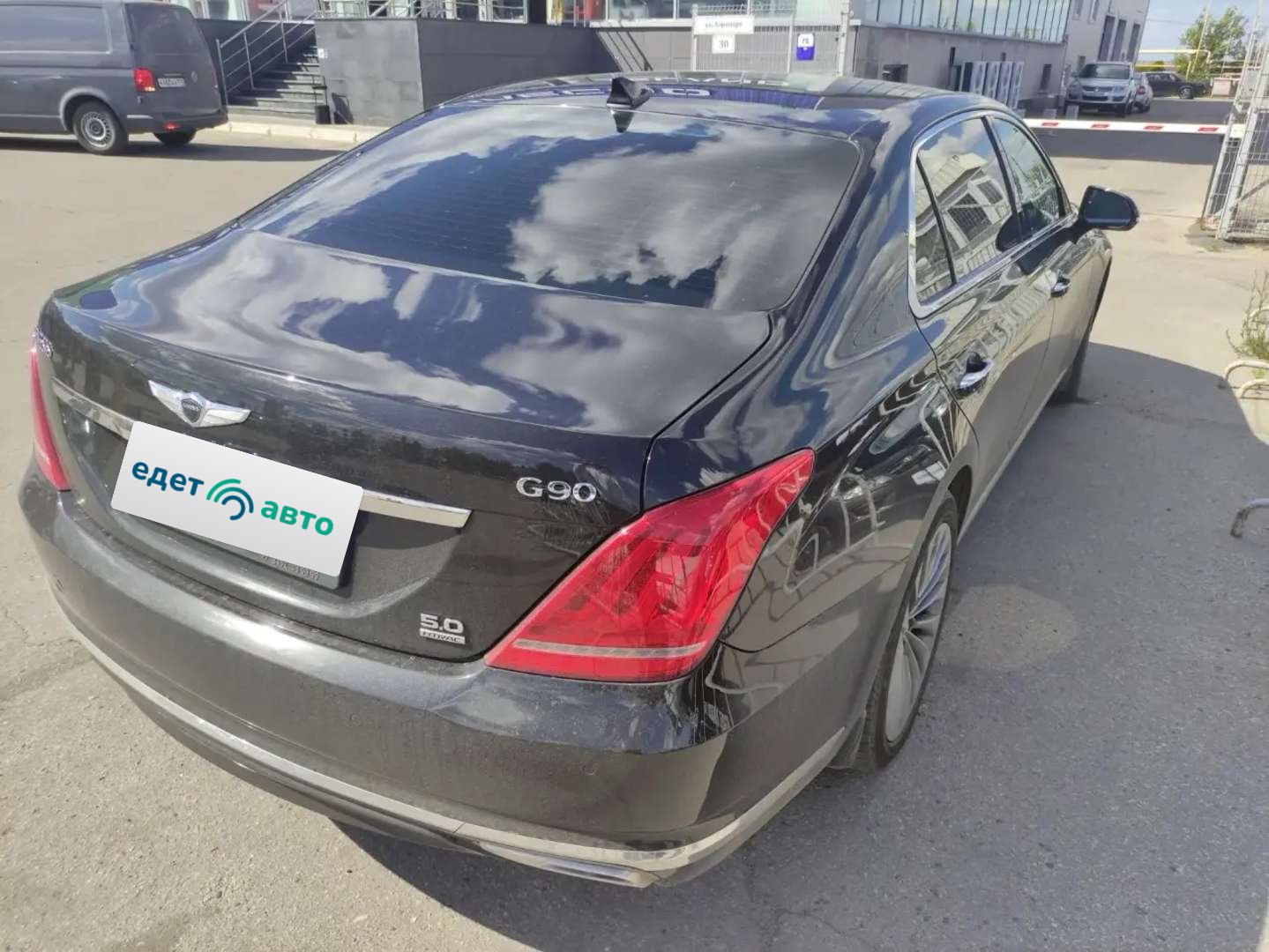Genesis G90, 2018 — Все фото