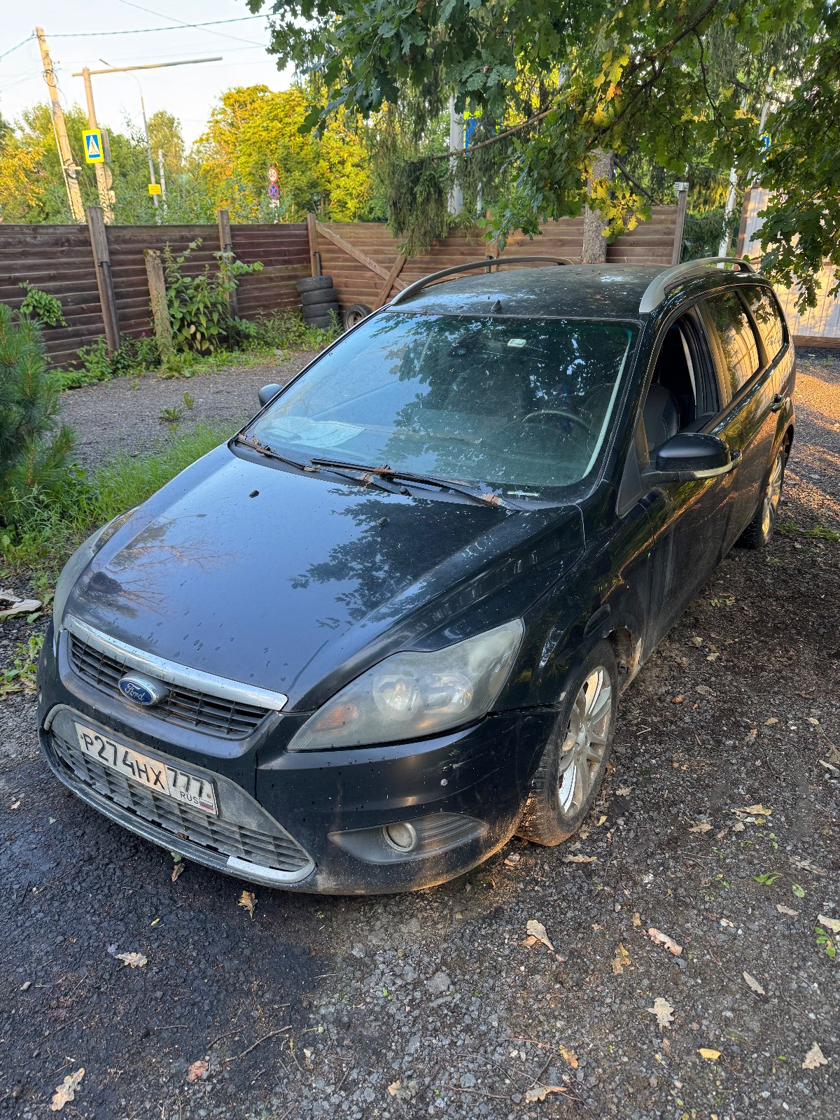 Ford Focus, 2010 — обложка