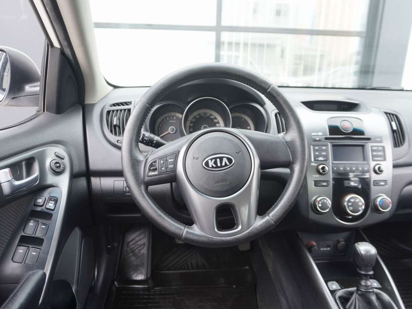 Kia Cerato, 2010 — Прочее