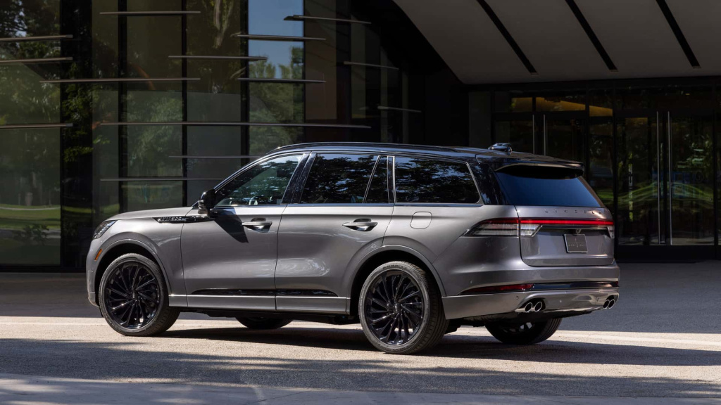 2025-lincoln-aviator-black-label.jpg 2025-lincoln-aviator-black-label.jpg