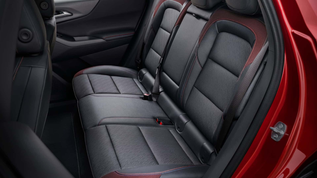 2025-chevrolet-equinox (1).jpg 2025-chevrolet-equinox (1).jpg