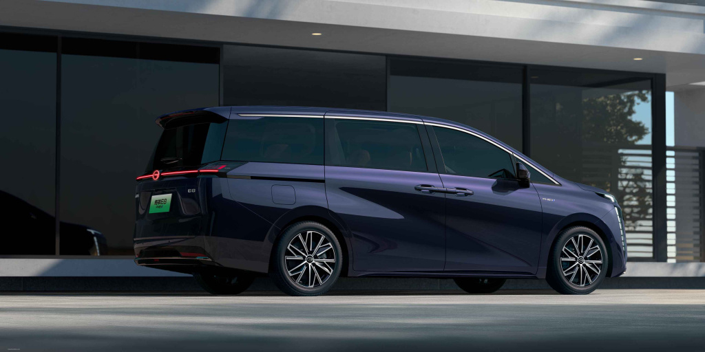 Trumpchi E8 22.jpeg Trumpchi E8 22.jpeg