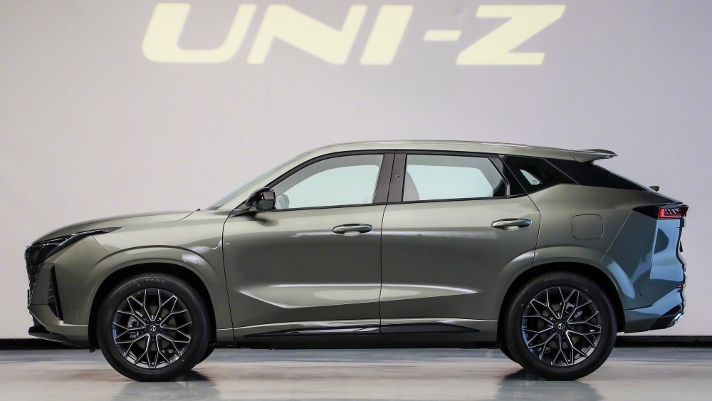 changan_uni-z_9_1000.jpg