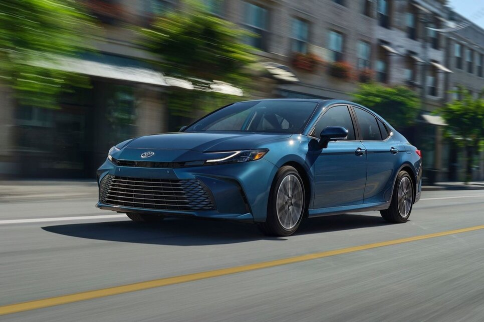 Toyota 9 спереди.jpg Toyota 9 спереди.jpg