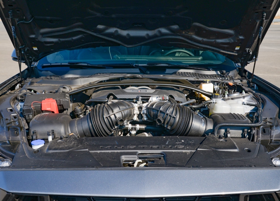 Ford Mustang 5.jpg Ford Mustang 5.jpg