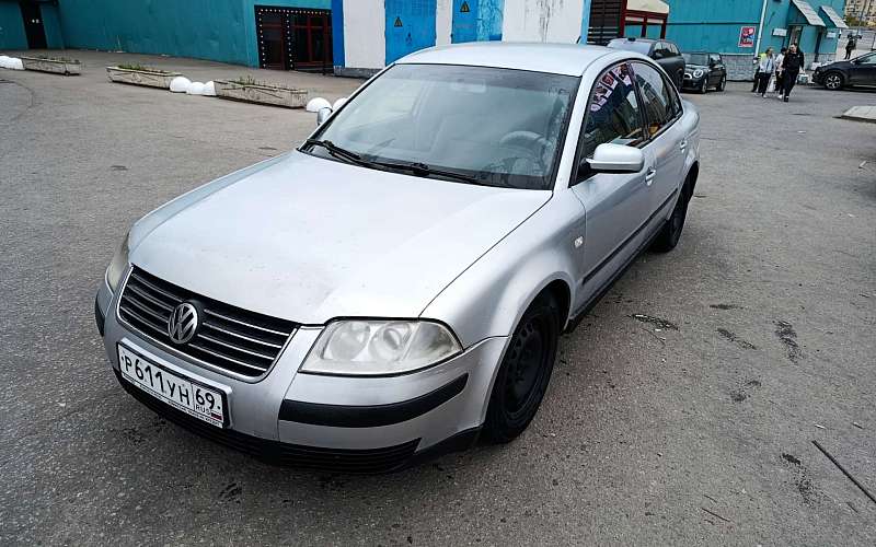 Volkswagen Passat, 2002