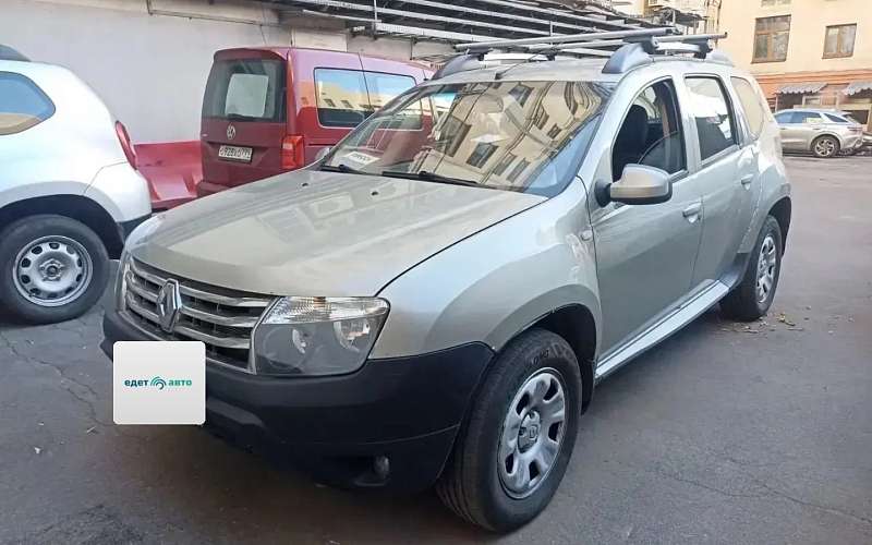 Renault Duster, 2014