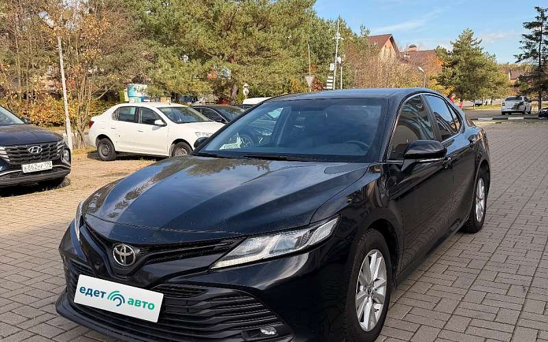 Toyota Camry, 2020