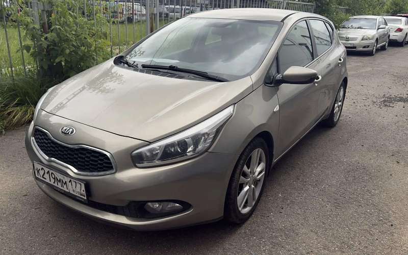 Kia JD (СЕЕ`D), 2012