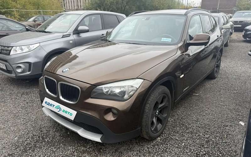 BMW X1, 2011
