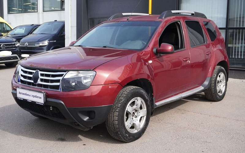 Renault Duster, 2012