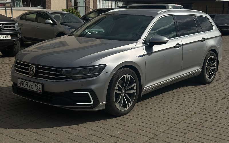 Volkswagen PASSAT, 2019
