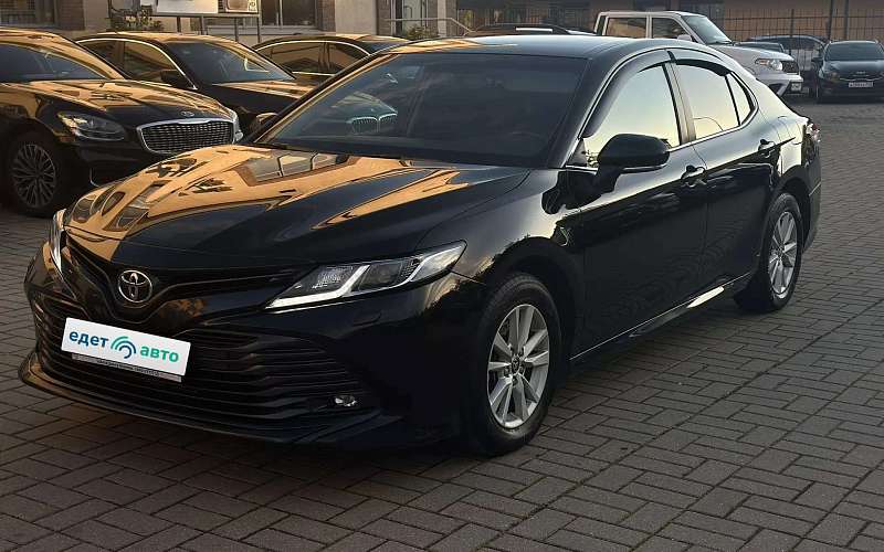 Toyota Camry, 2020