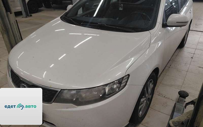 Kia Cerato, 2010