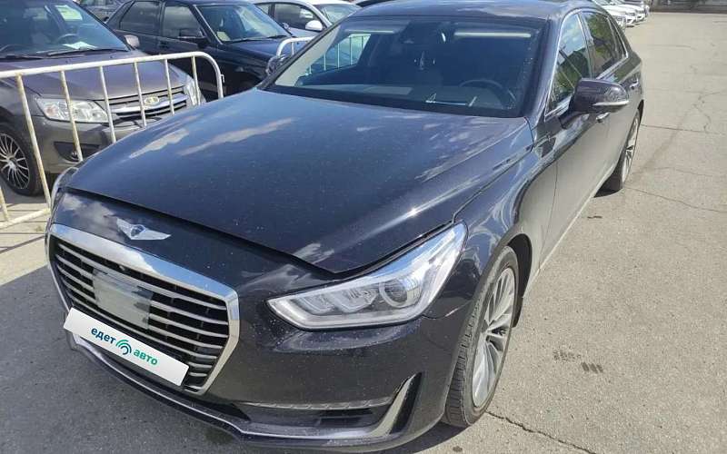 Genesis G90, 2018