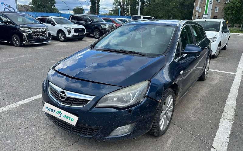 Opel Astra, 2012